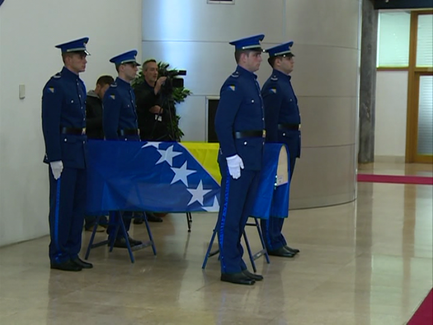 Комеморација Тихићу у згради Парламента БиХ