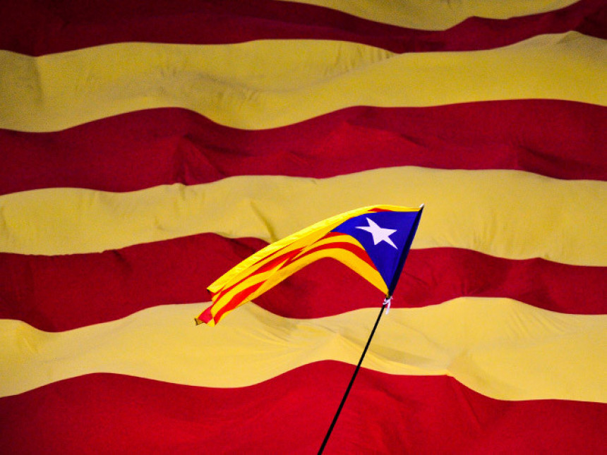 Суспендован каталонски референдум