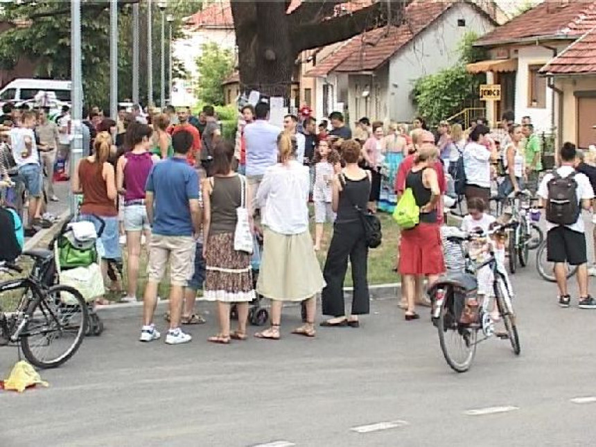 Banjalučki šetači: Farsa od prijava