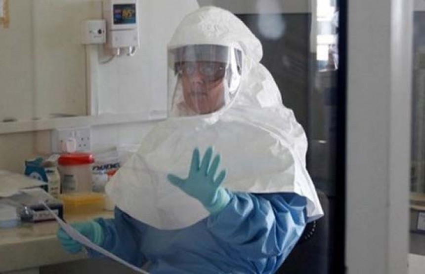 Вирус еболе може да се пренесе ваздухом