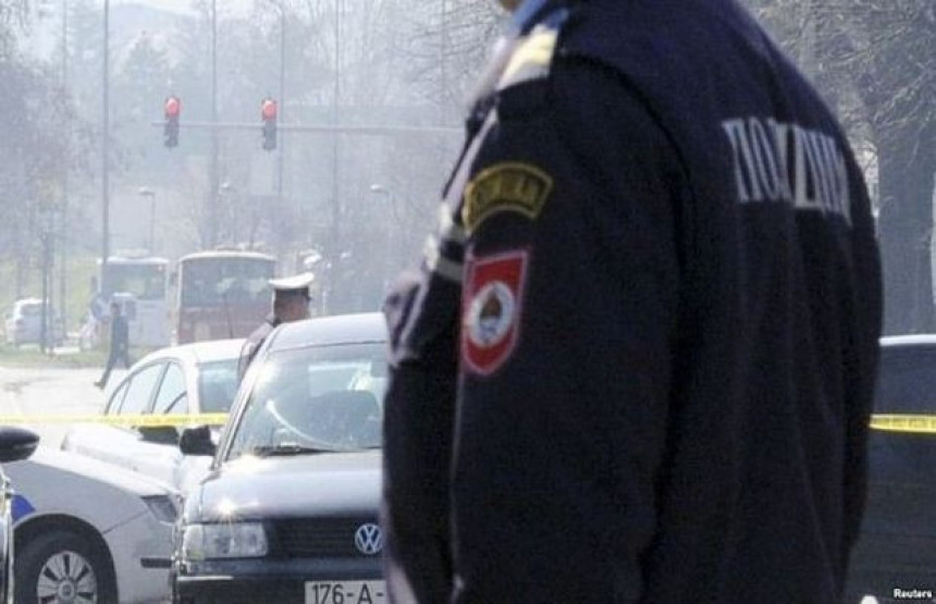 Policajac CJB Banjaluka pretukao maloljetnika!