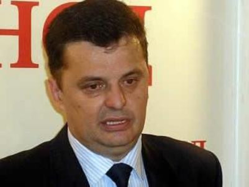 Паника у СНСД пред изборе