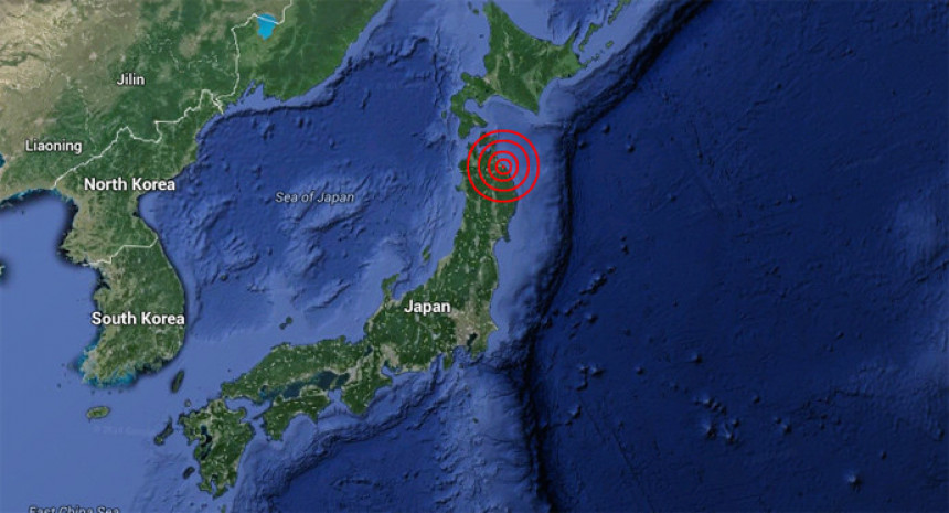Japan pogođen zemljotresom i supertajfunom