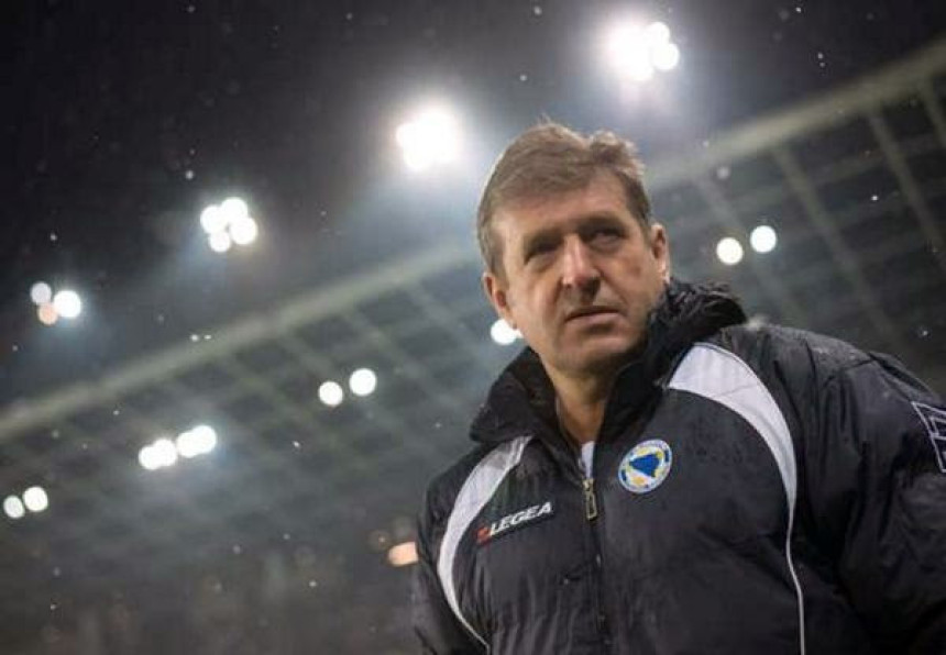 Pape zadovoljan bodom iz Kardifa