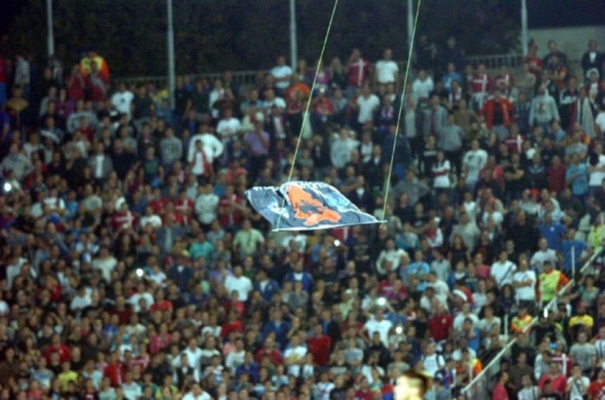 Brat premijera Albanije izazvao prekid utakmice
