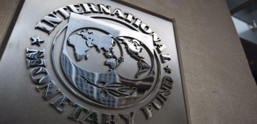 MMF: Prvo reforme, a onda novac