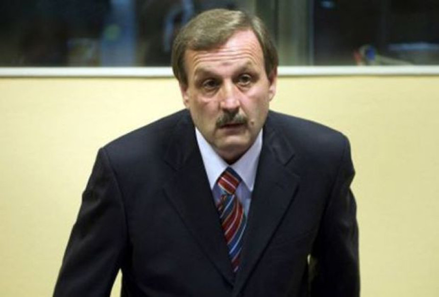 Мартић се жали на затворске услове