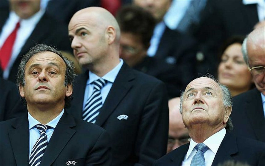 Platini i Blater u ratu!
