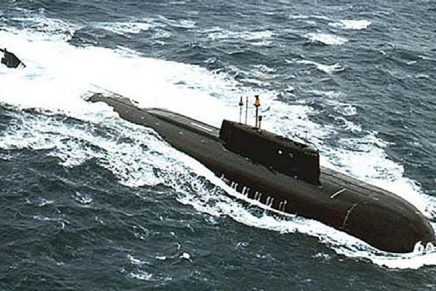 Švedska upozorila da će silom "izroniti" stranu podmornicu 