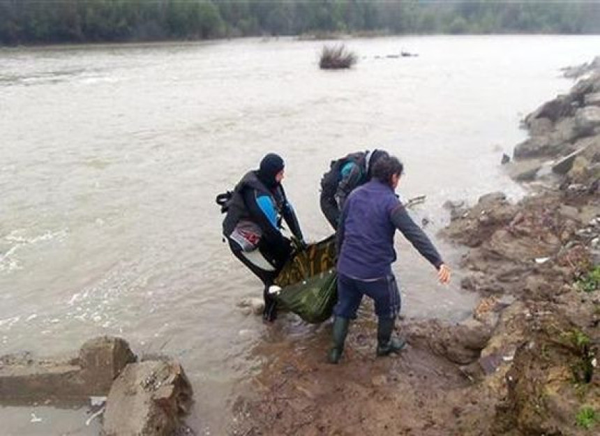 Тијело жене извађено из ријеке Босне
