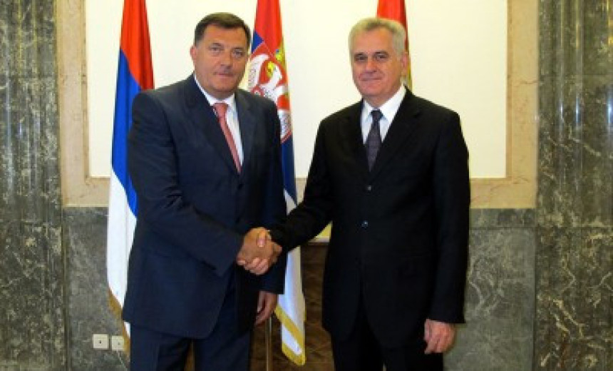 Nikolić čestitao Dodiku