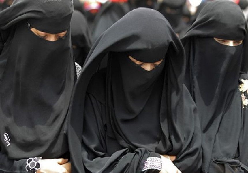 Obuka za idealnu ženu džihada