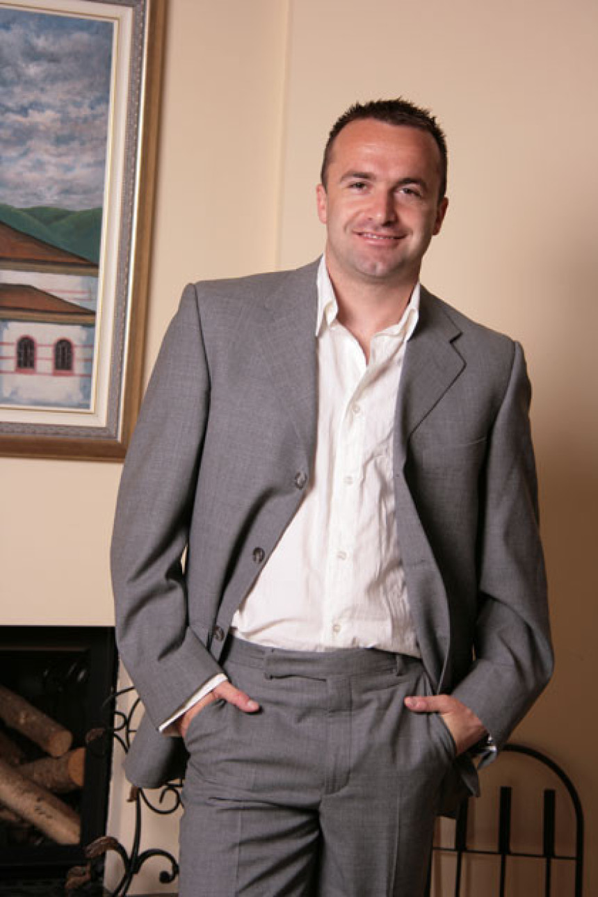 Короман у Ургентном центру!