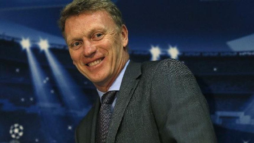 Мојес на клупи Сосиједада!