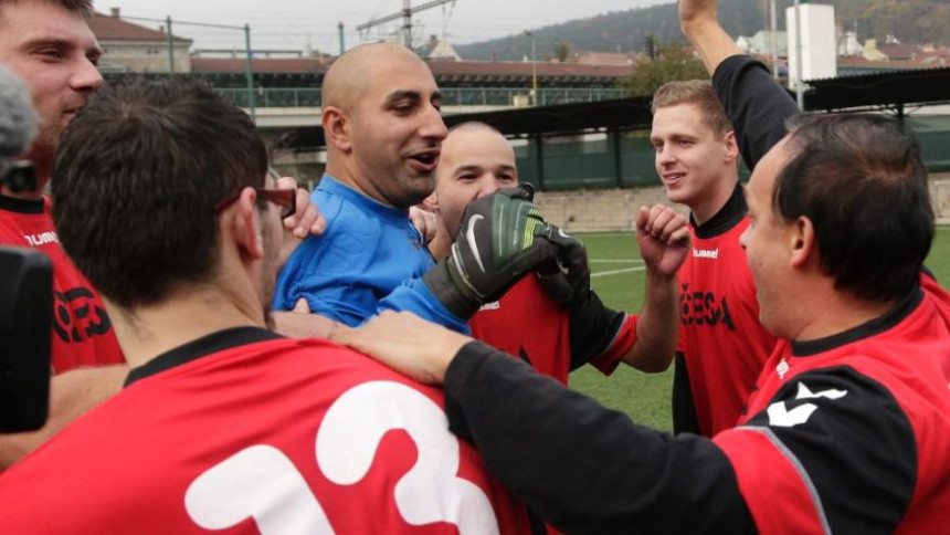 Sa Romima niko neće da igra fudbal!