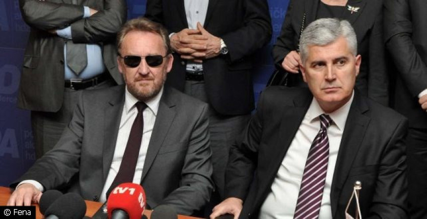 Čović i Izetbegović se napola dogovorili