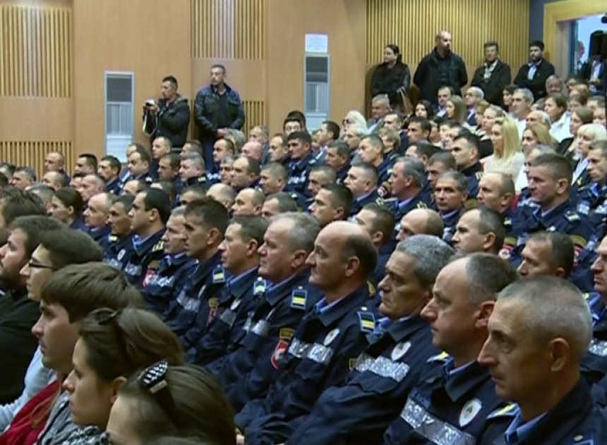 Dodik: Policija čuva suverenitet Srpske