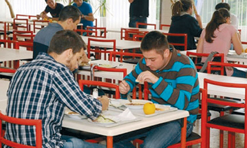 Studenti traže pomoć i za hranu