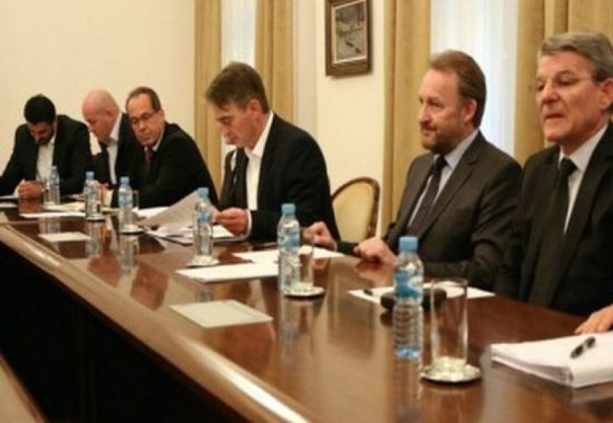 Čović: Nemam obavezu prema Dodiku
