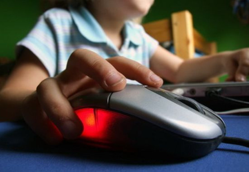 Zloupotreba djece na internetu sve veći problem