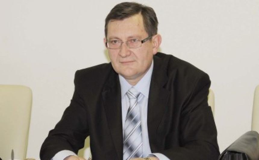 Zašto je Vojin Mitrović prešao u SNSD-ovo jato? 