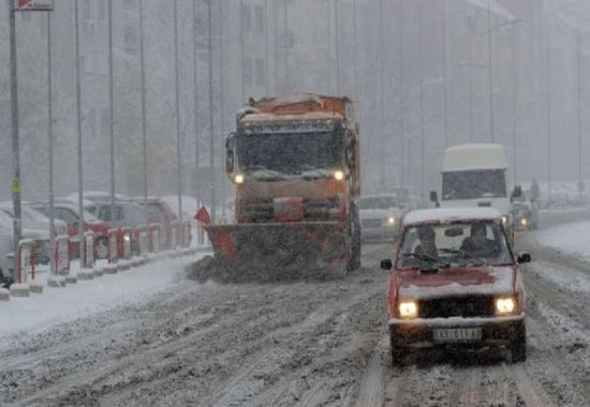 Srbija: Sutra snijeg, olujni vjetar i ledena kiša!