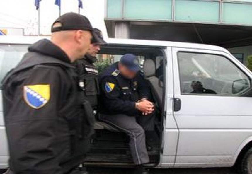 Ухапшени запослени у УИО и Граничној полицији БиХ