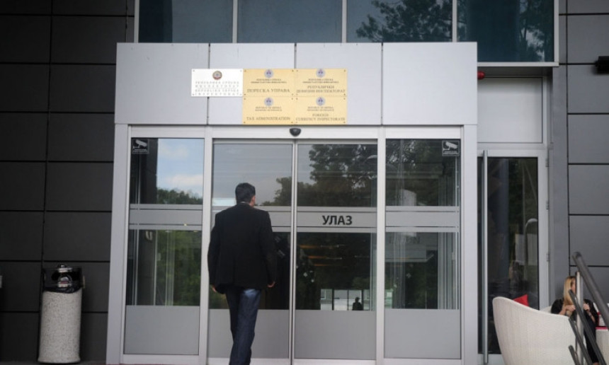 Sve dublji pad prihoda od direktnih poreza