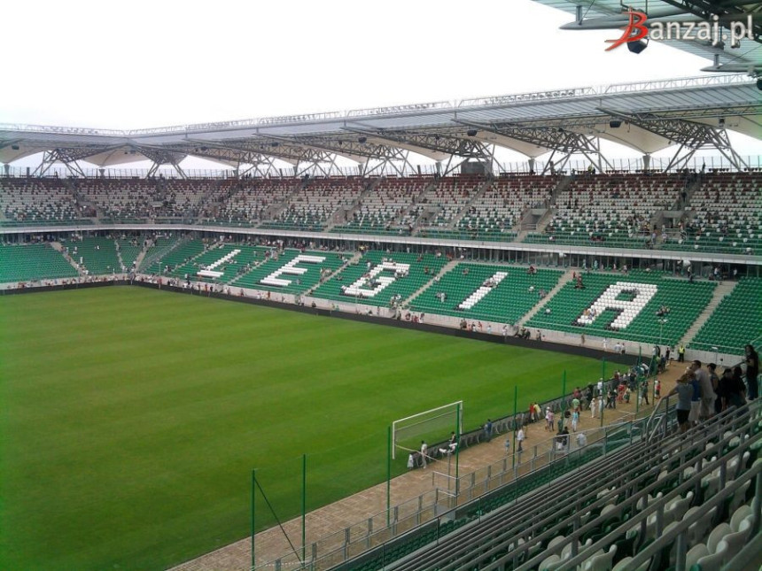 Legija kažnjena - dva meča bez publike!