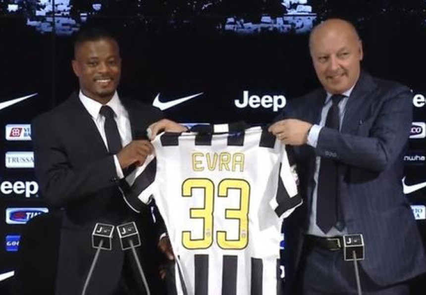 Evra se vraća na Traford?