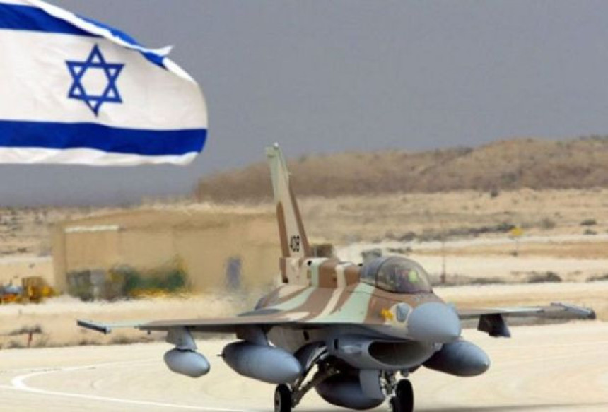 Израел напао Сирију