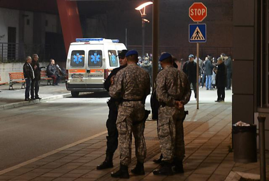 Полицајац рањен, нападач ухапшен