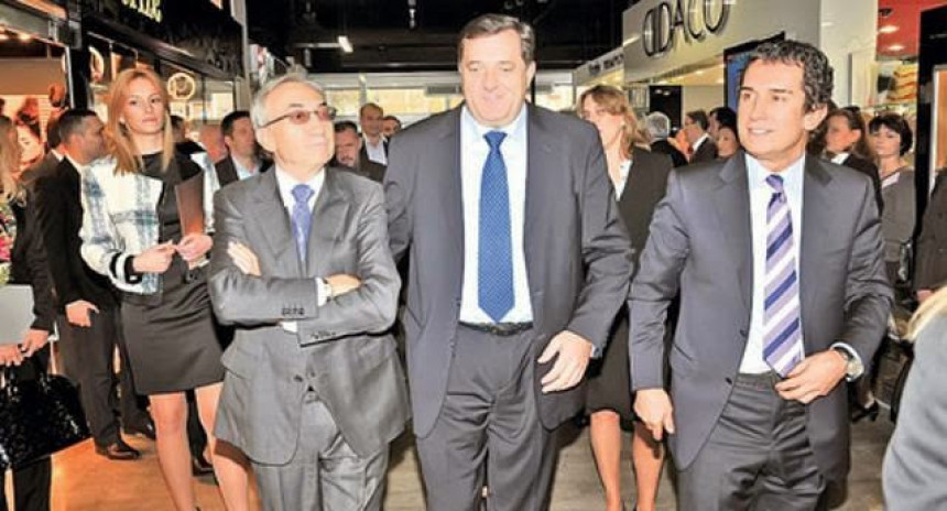 Kako je Đurić našim parama kupio Bosku