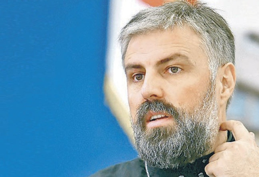 Vladika Grigorije pregovara o koaliciji