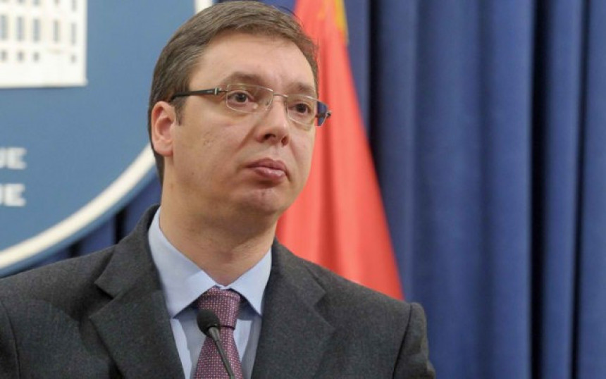 Vučić: Kako privatizovati, kad je cirkus?!