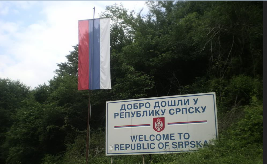Ekonomski kolaps, poplave, izbori i „papci“ 