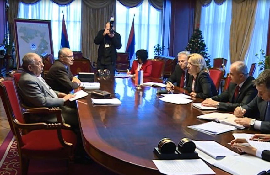 Nedovoljno sredstava za penzionere 