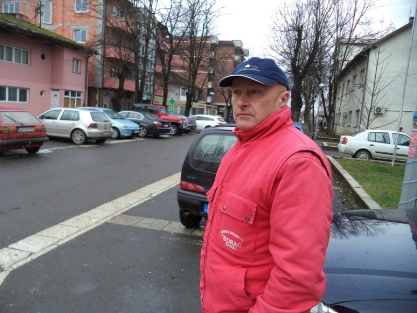 Dva puta našao i vratio novac vlasniku