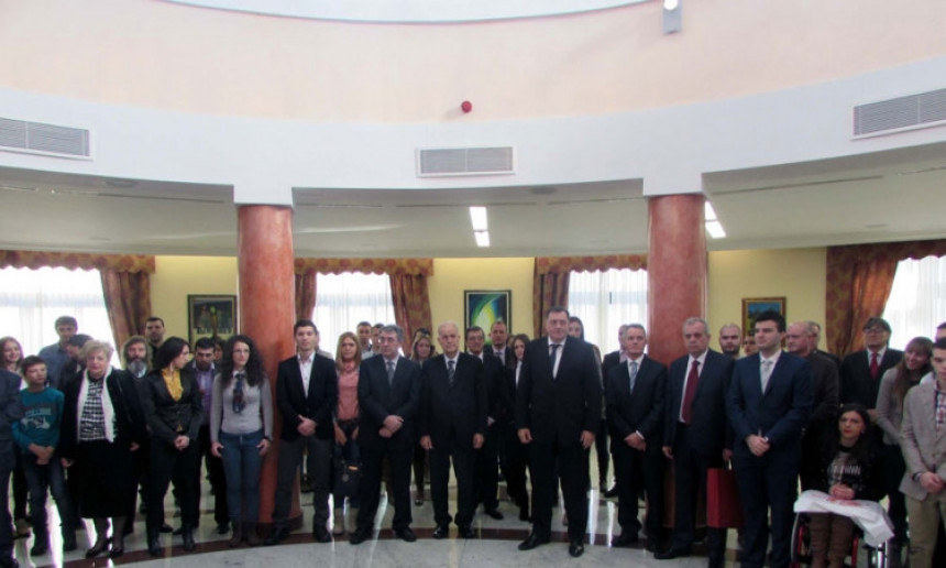 Dodik: Srpska uspješno odgovorila na izazove