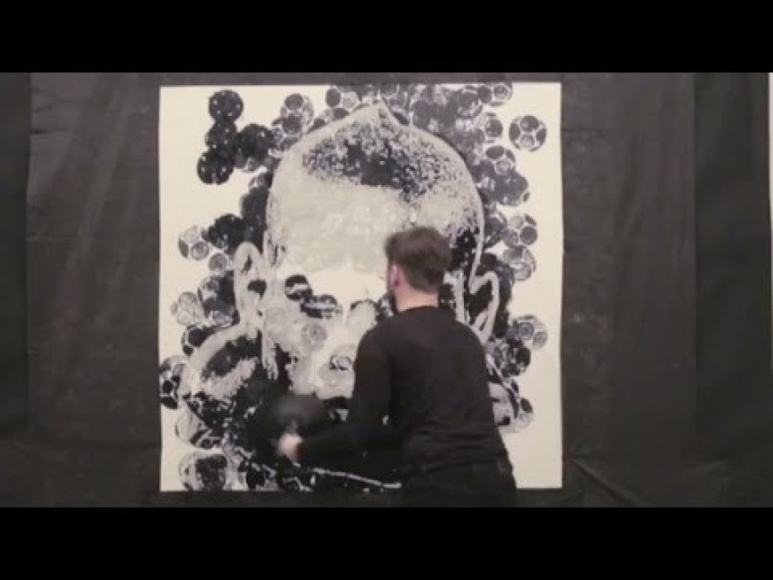 Video: Neviđeno - portret Balotelija s loptom!