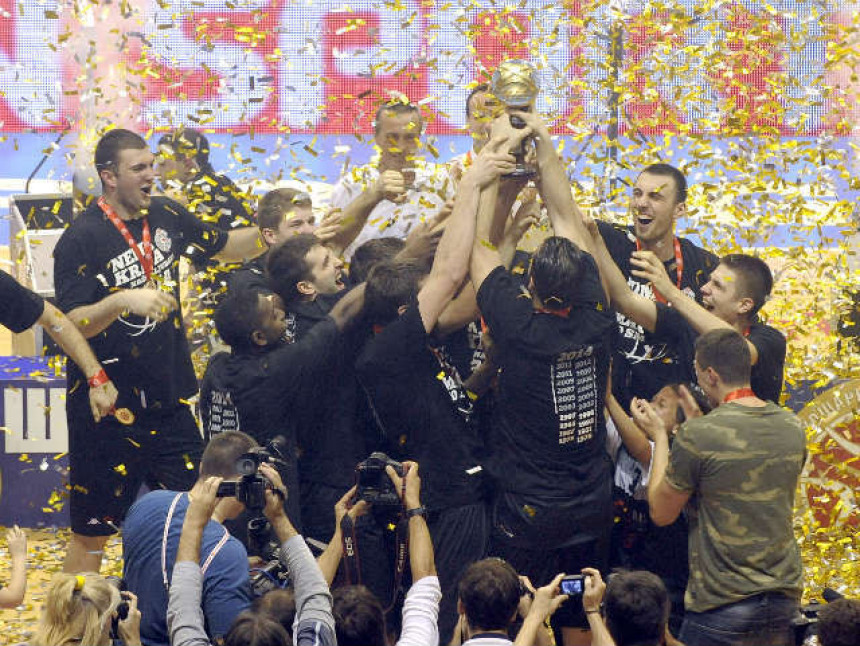 KK Partizan 2014.: Titula, Top 16, bez Evrolige...