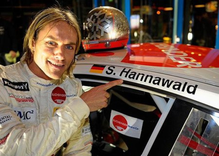 Video: Skokovi, fudbal, depresija - Sven Hanavald!