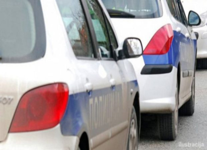 Sedmoro povrijeđenih u prevrtanju autobusa