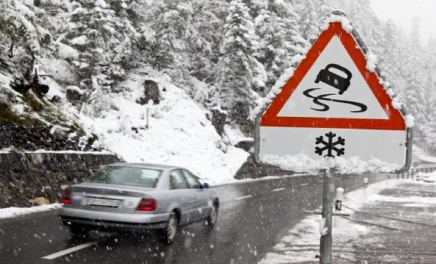 Oprez u vožnji zbog mraza