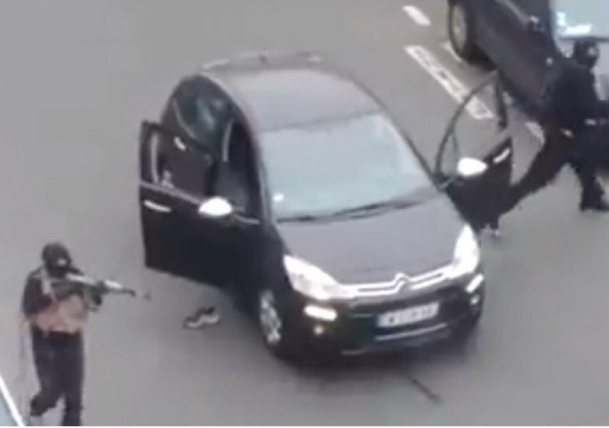 У Паризу изведен терористички напад