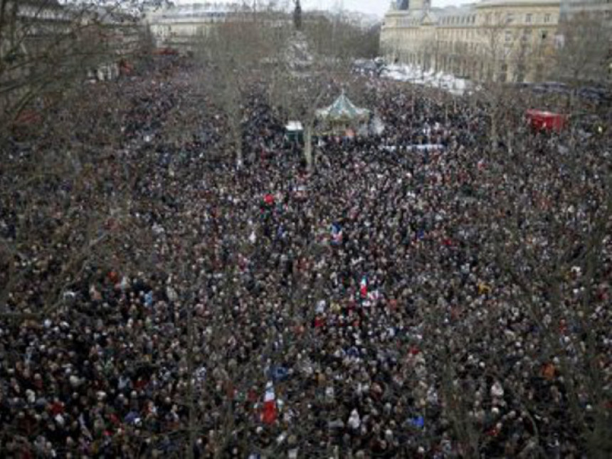 Завршен милионски марш мира у Паризу