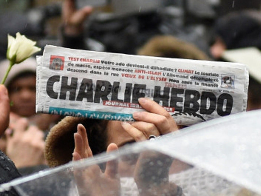 Шарли ебдо поново објављује карикатуре Мухамеда?