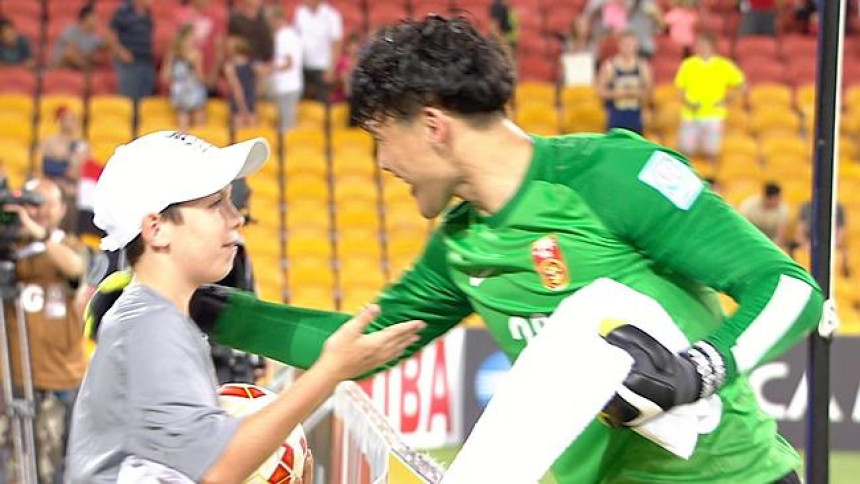 Video: Slušaj dječaka i odbranićeš penal!