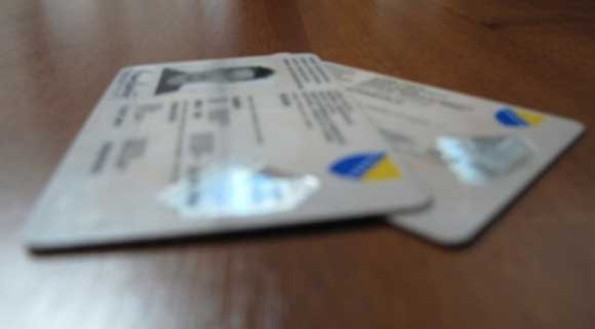 Bez lične karte 200.000 građana BiH