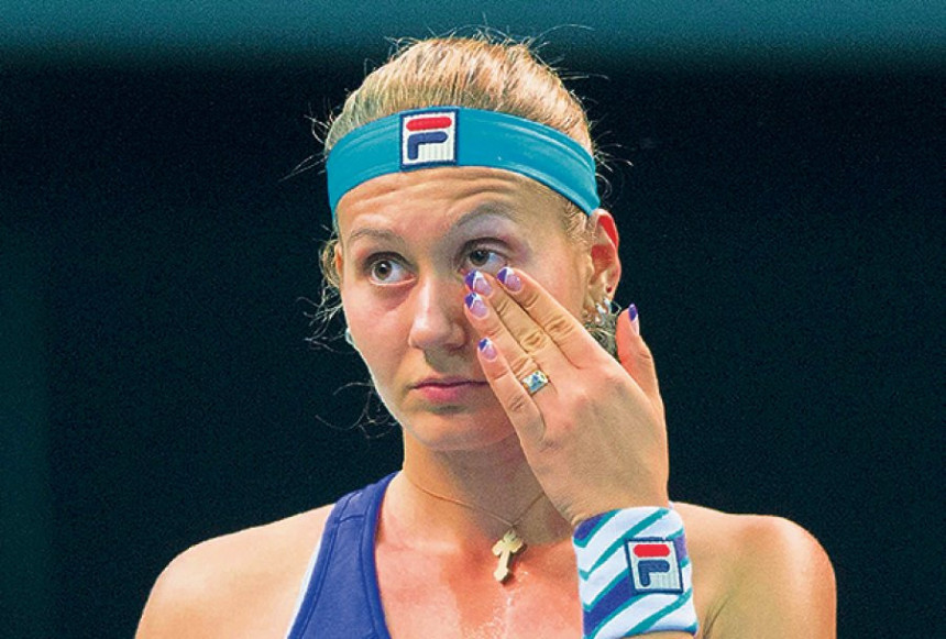 I mlada Jovana Jakšić bez AO!